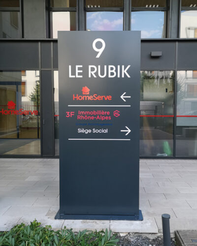 totem-enseigne-et-vitrophanie-lyon-lerubik-immobilier