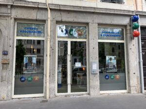 Enseigne et Vitrophanie - Autocollant vitrine extérieur - MMA
