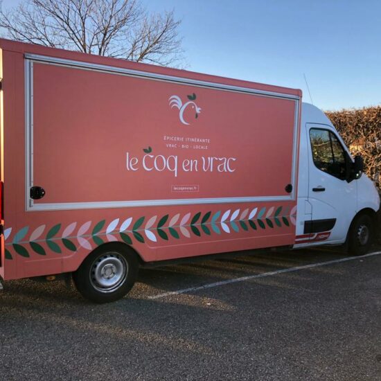 Enseigne et Vitrophanie - Flocages pour véhicule - Camions - Le coq en vrac
