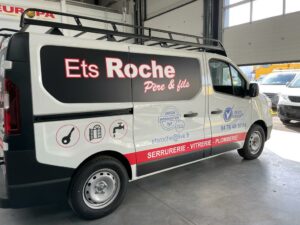 Enseigne et Vitrophanie - Flocages pour véhicule utilitaires - ETS Roche