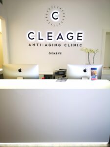 Enseigne & Vitrophanie - Lettres 3D - CLEAGE