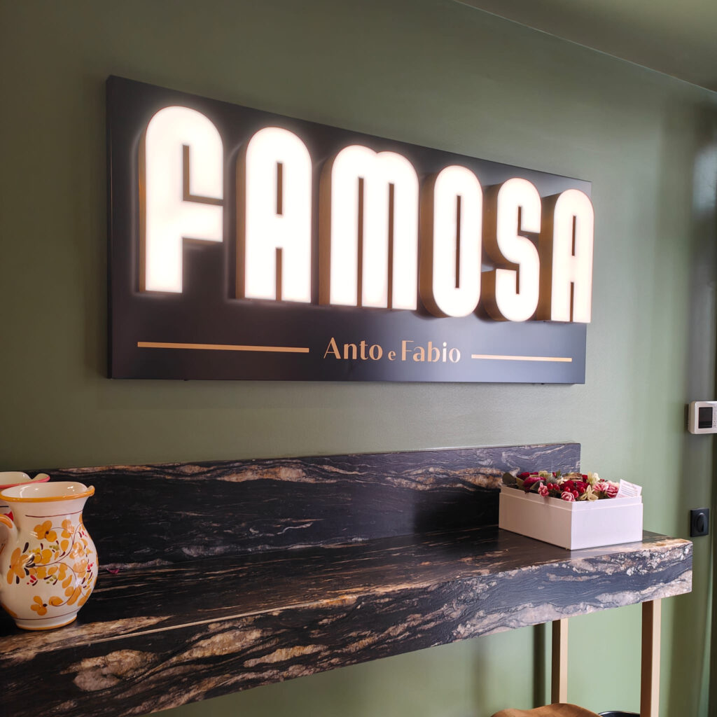 Enseigne & Vitrophanie - Lettres 3D - Famosa