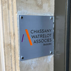 Enseigne et vitrophanie - Plaques professionnelles